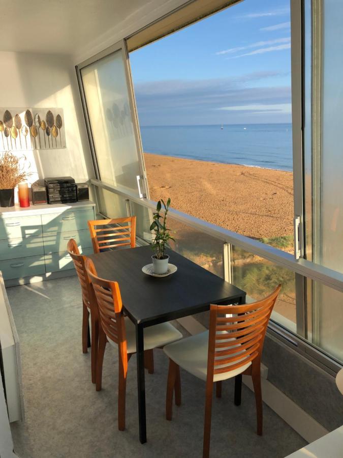 La Mouette Apartment Courseulles-sur-Mer Exterior photo